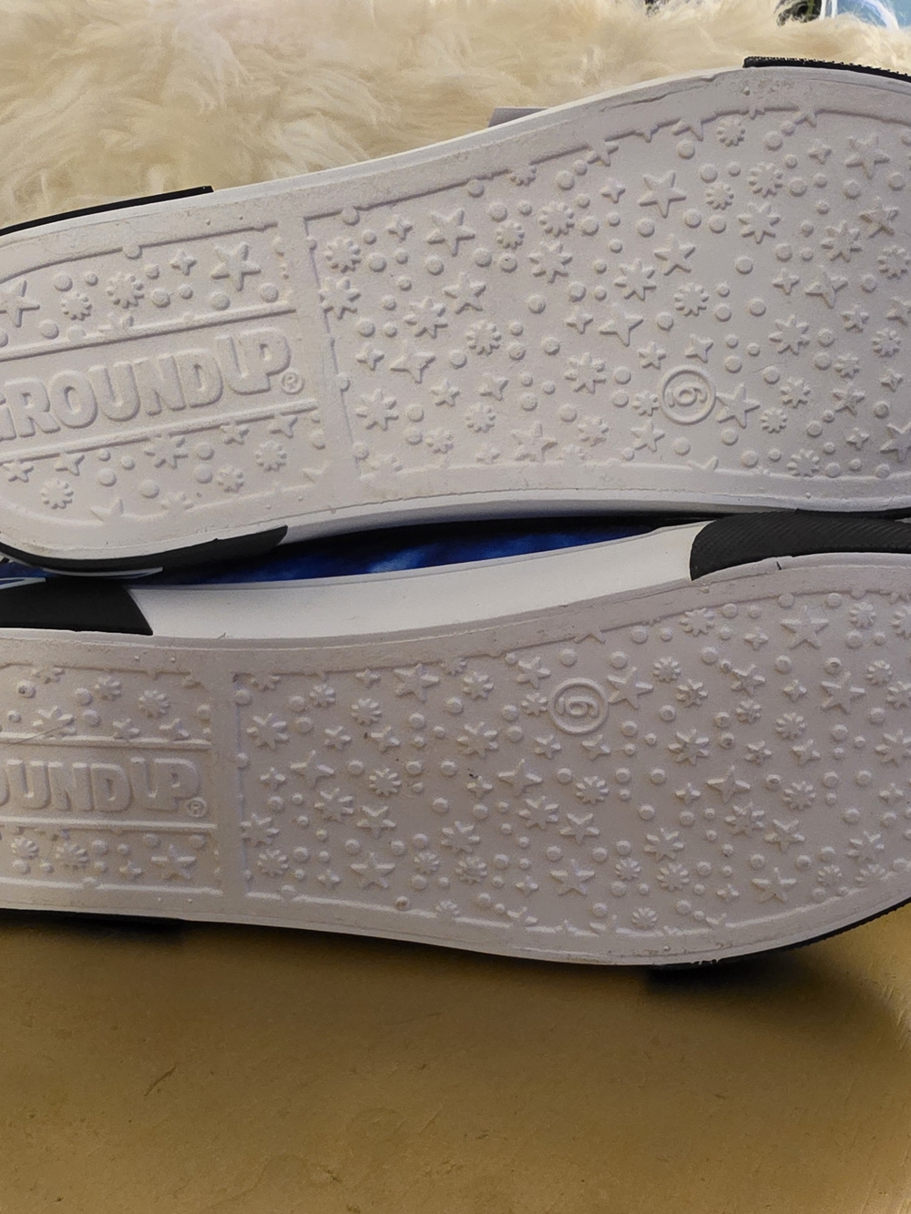 Blue Galaxy High-Top Sneakers with Character Sonic Accent Fits Woman's 7.5 / 8 - Picture 10 of 10